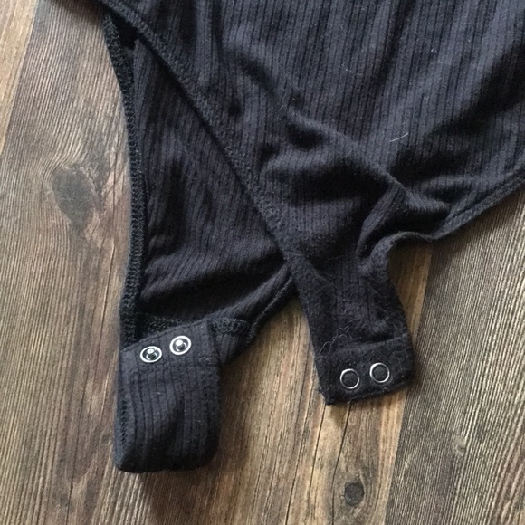 Ribbed stretch bodysuit - Picture 2 of 3